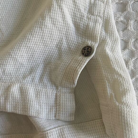 Luau Cream 100% Finest Silk Bacardi Embroidered Button Up Hawaiian Shirt Sz XL - Picture 3 of 10